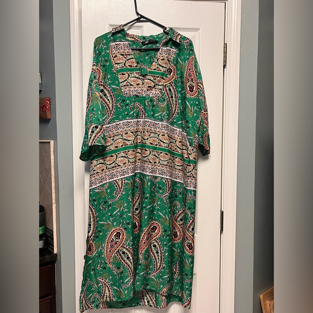 Zara Green Paisley Midi Dress